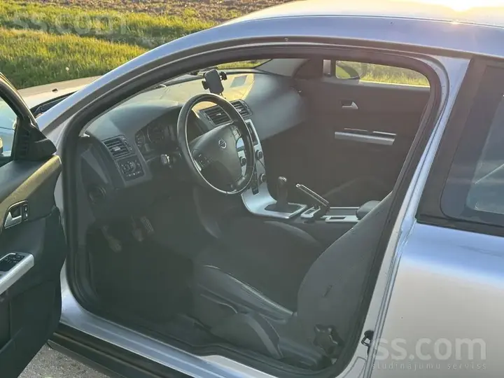 Volvo C30 2010 photo 4