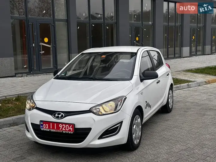Hyundai I20 2014 photo 4