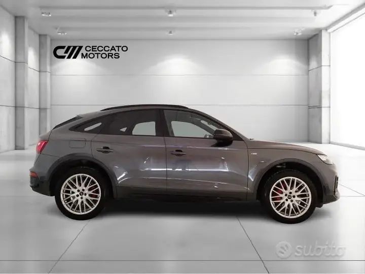 Audi Q5 2022 photo 3