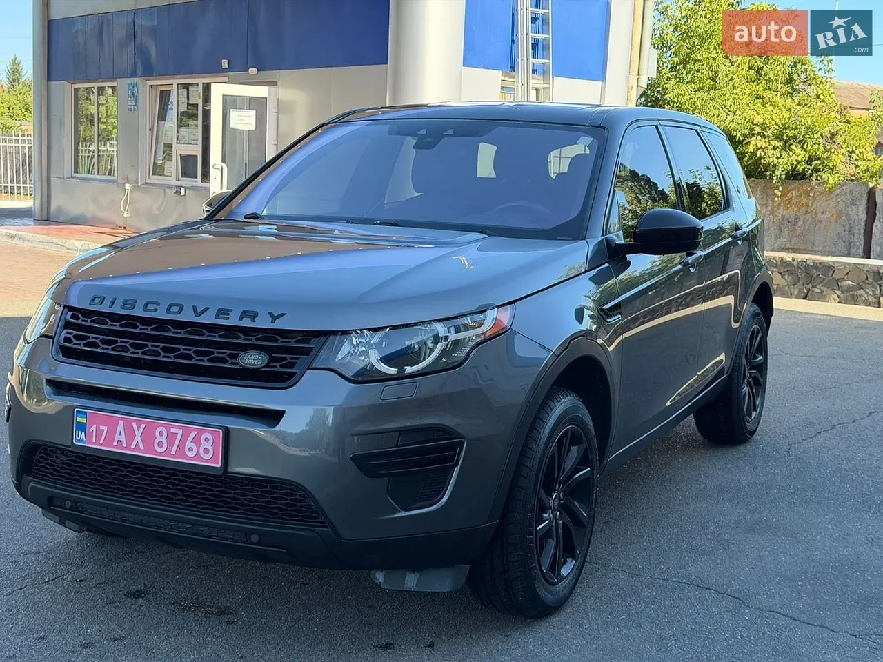 Land Rover Discovery Sport 2016 photo 2