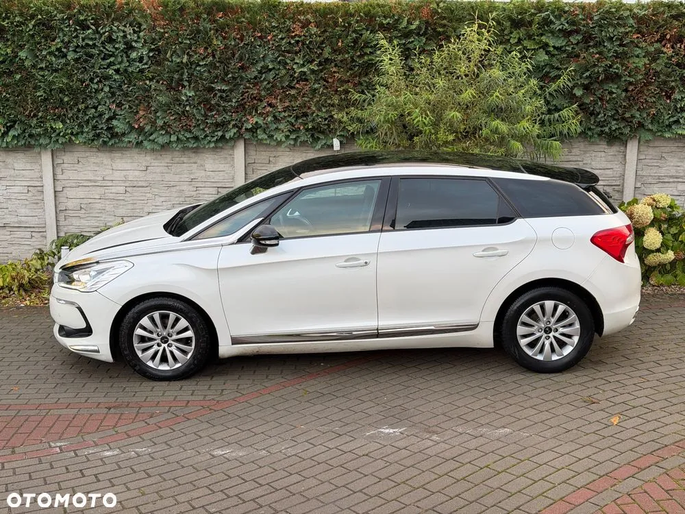 DS Automobiles Ds 5 2017 photo 2