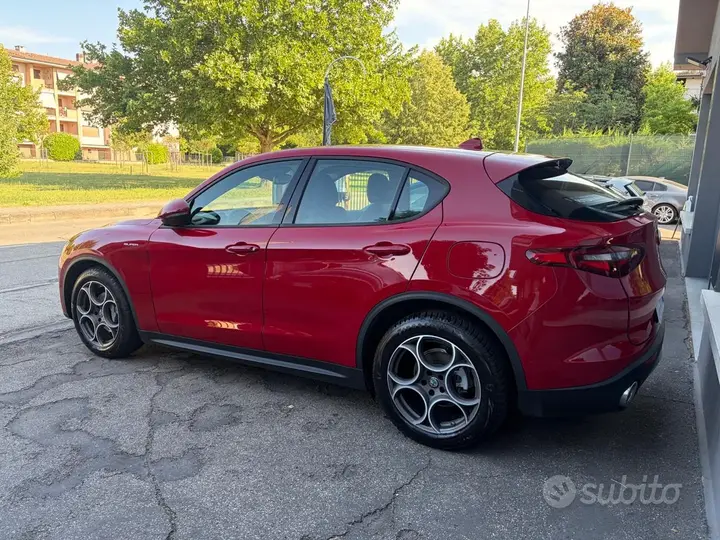 Alfa Romeo Stelvio 2021 photo 3