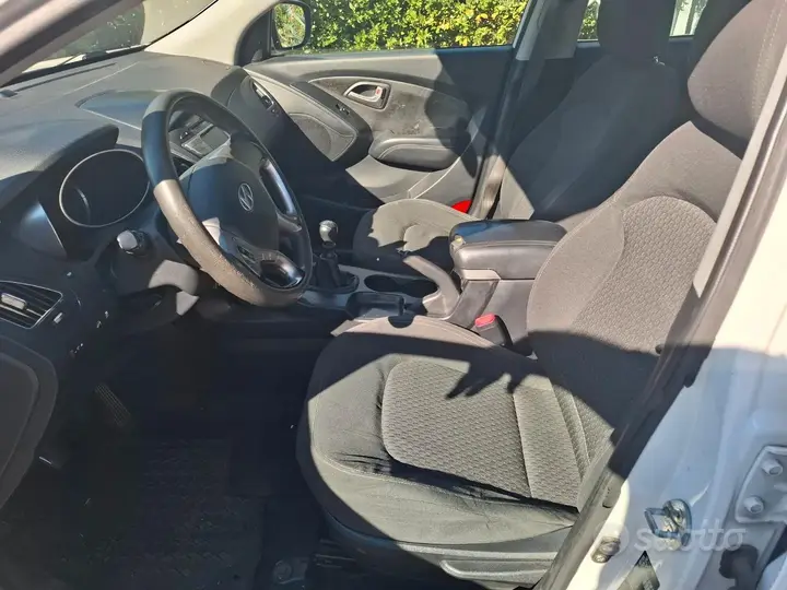 Hyundai Ix35 2011 photo 5