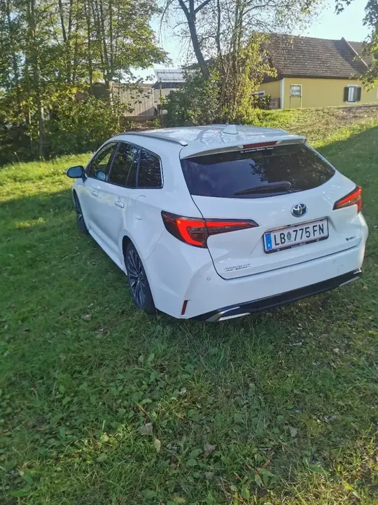 Toyota Corolla 2024 photo 3
