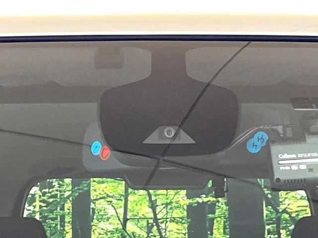 Nissan Serenade 2020 photo 5