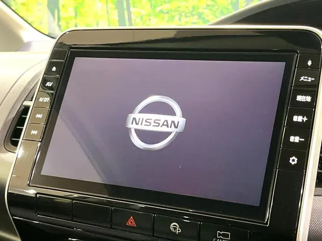 Nissan Serenade 2020 photo 3