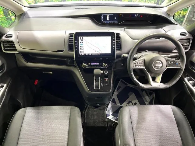 Nissan Serenade 2020 photo 2