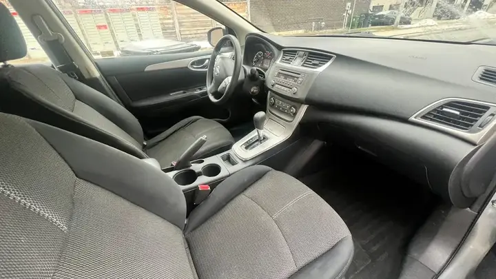 Nissan Sentra 2014 photo 3