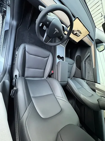 Tesla Model Y 2024 photo 5