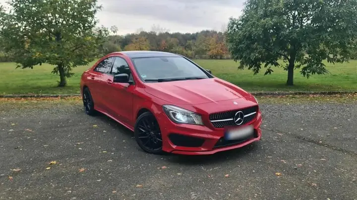 Mercedes-Benz Cla 200 Amg-Line