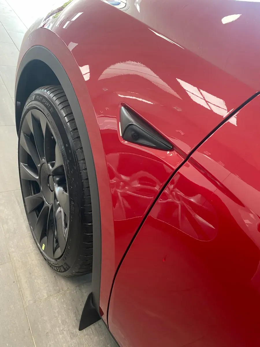 Tesla Model Y 2022 photo 3