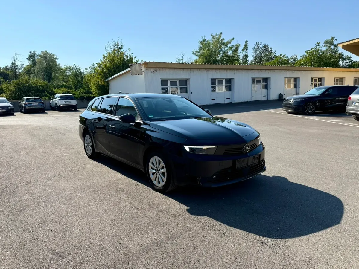 Opel Astra 2024 photo 3