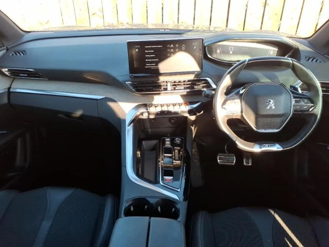 Peugeot 5008 2023 photo 3