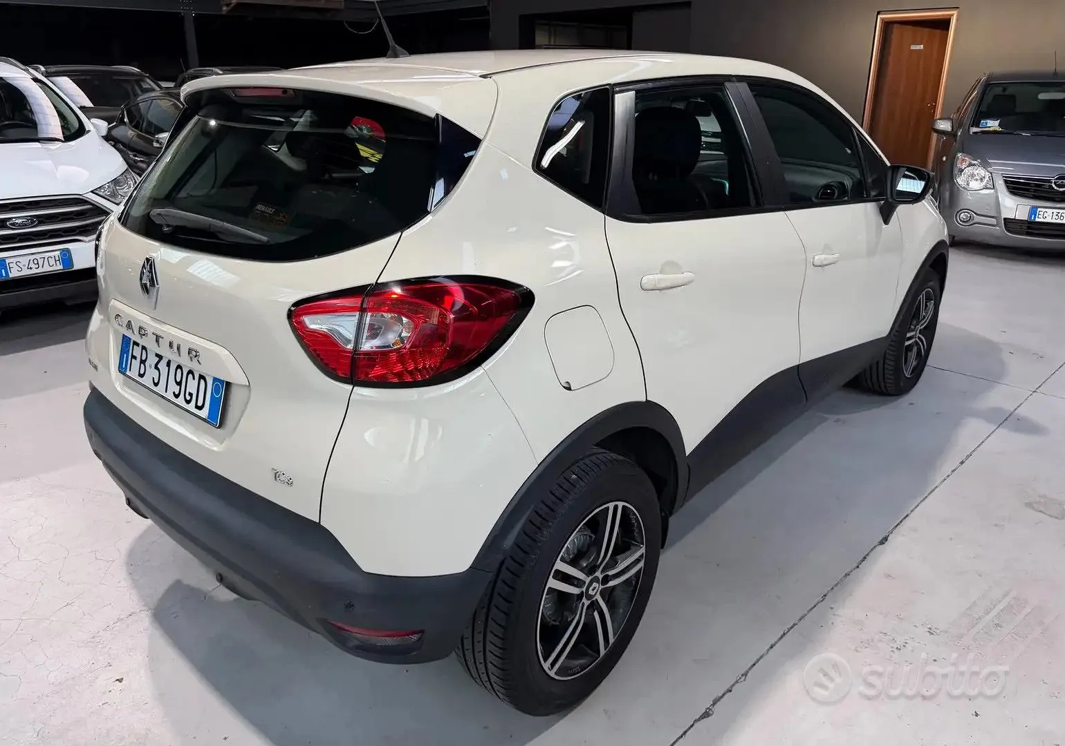 Renault Captur 2015 photo 4