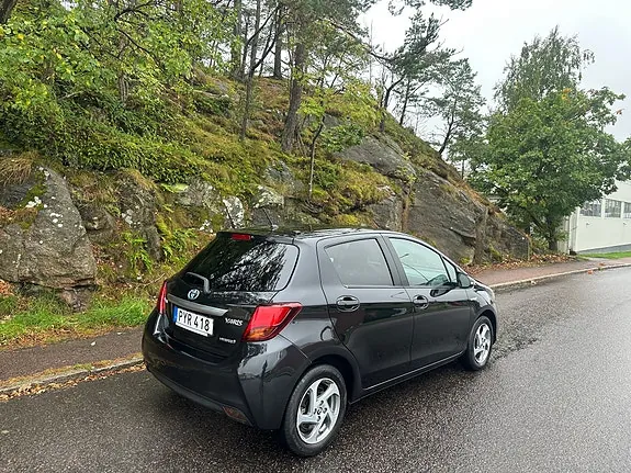 Toyota Yaris 2016 photo 5