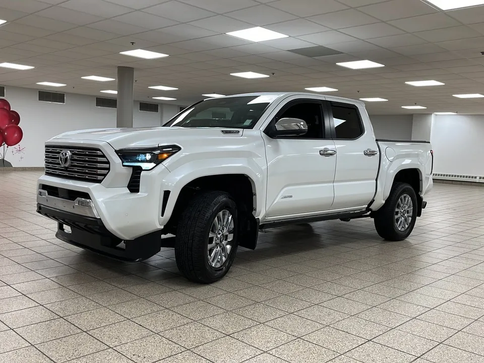Toyota Tacoma 2025 photo 2