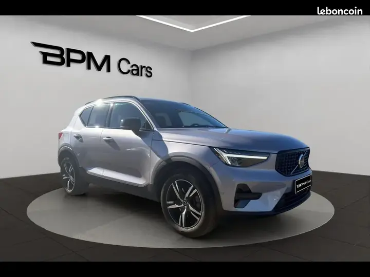 Volvo Xc40 2025 photo 3
