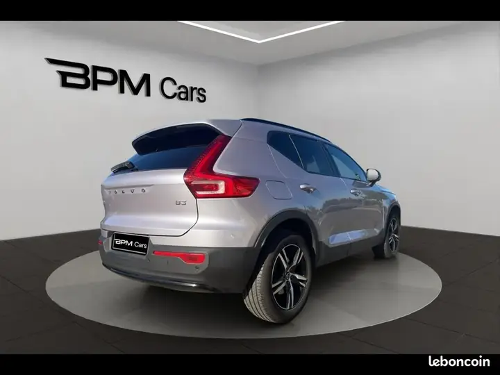 Volvo Xc40 2025 photo 5