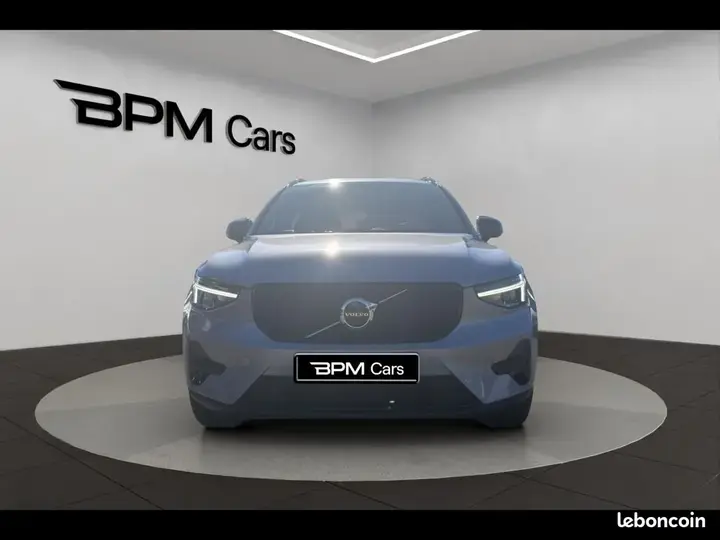 Volvo Xc40 2025 photo 2