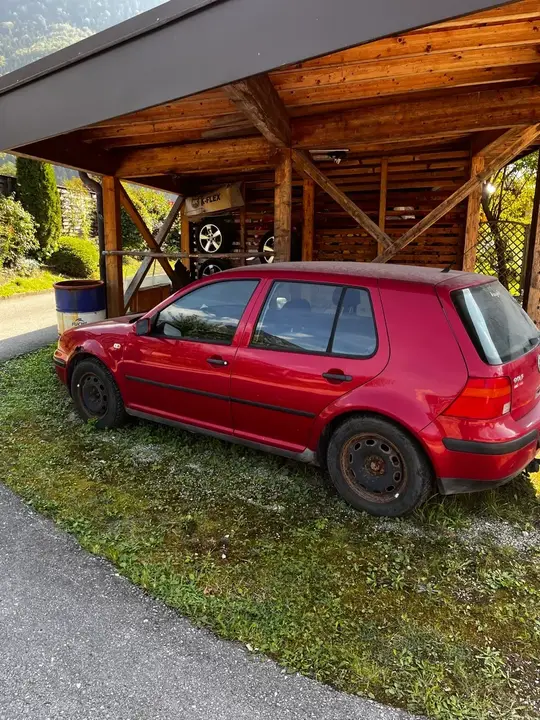 Volkswagen Golf 2002 photo 3