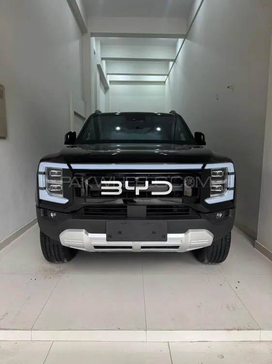 BYD Shark 6