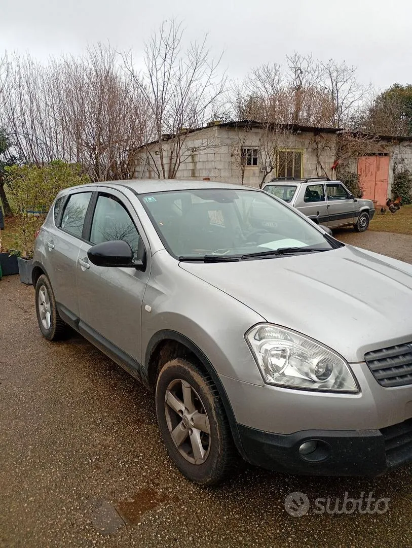 Nissan Qashqai 2010 photo 4