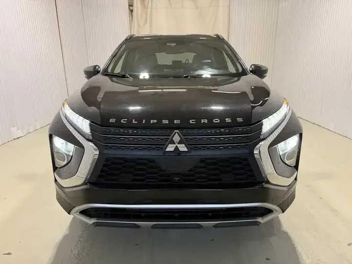 Mitsubishi Eclipse Cross 2022 photo 3