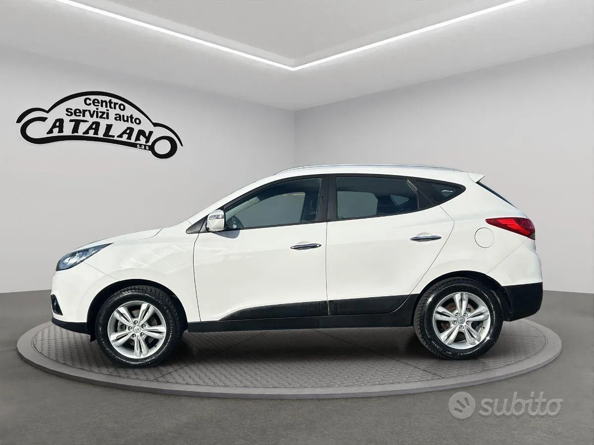 Hyundai Ix35 2012 photo 2