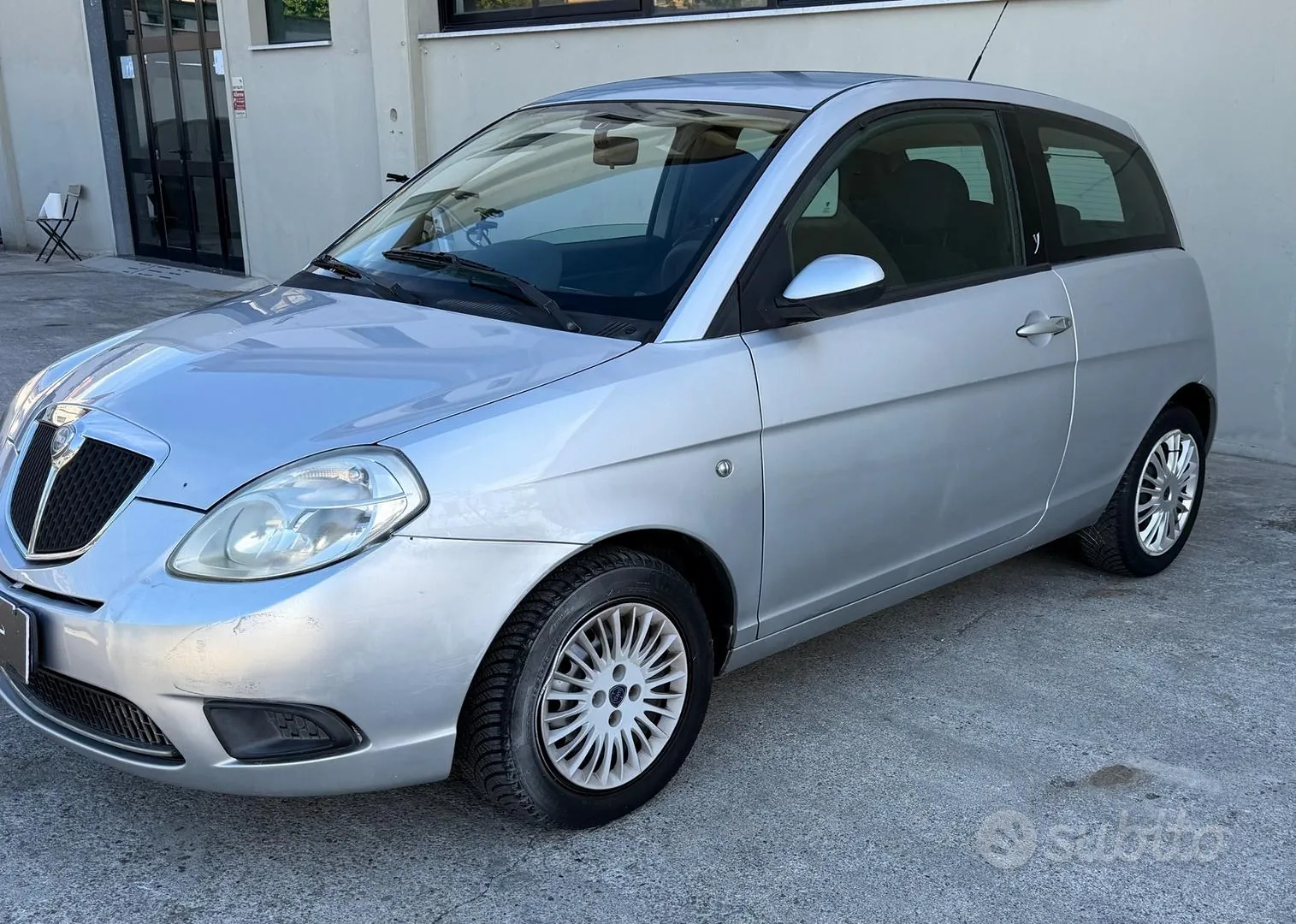 Lancia Ypsilon