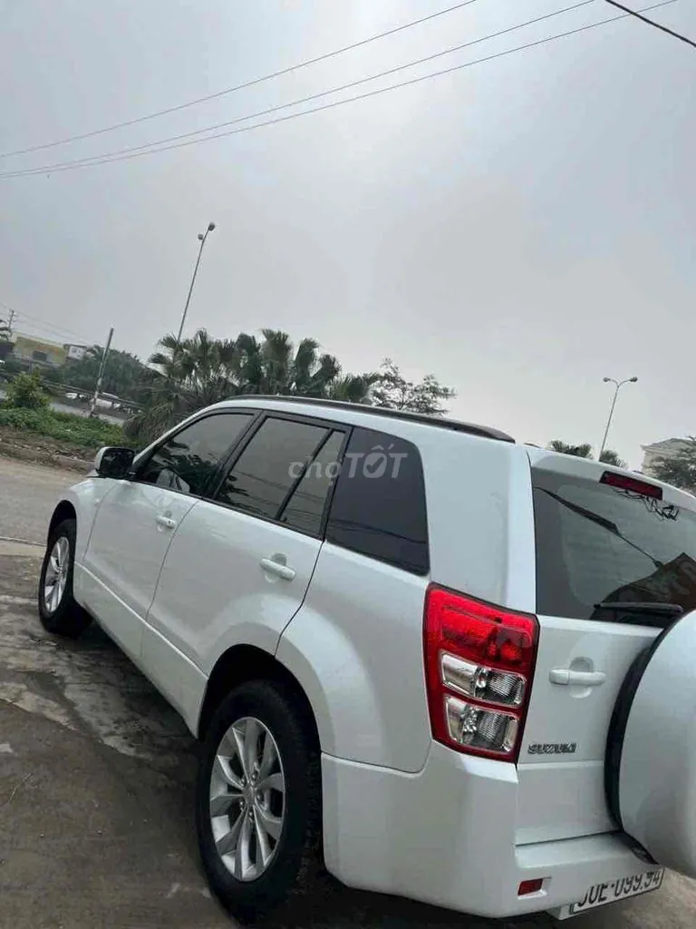 Suzuki Grand Vitara 2016 photo 3