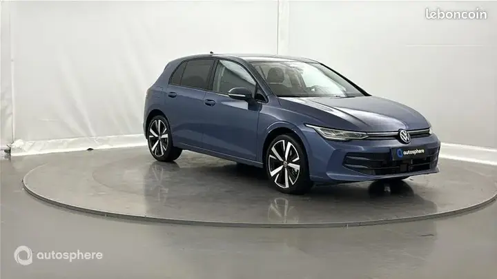 Volkswagen Golf 2025 photo 3
