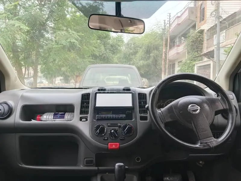 Nissan Ad Van