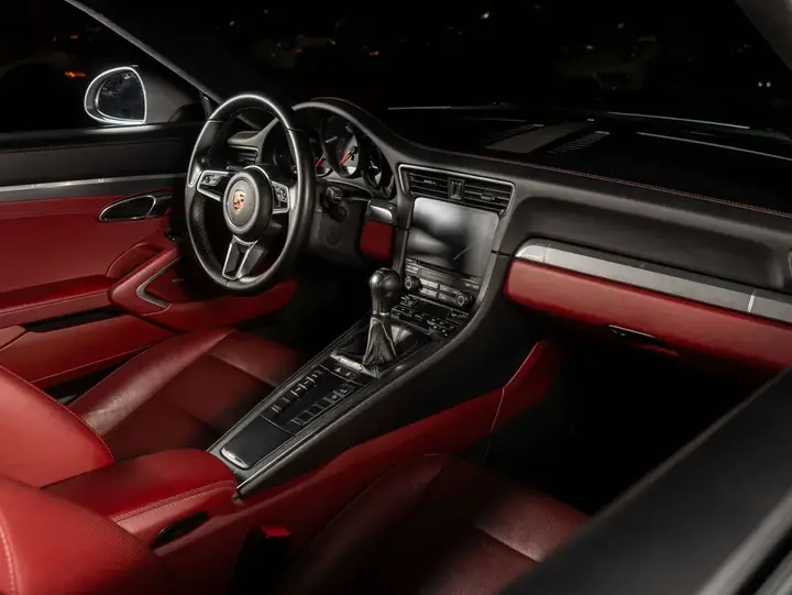 Porsche 911 2019 photo 4