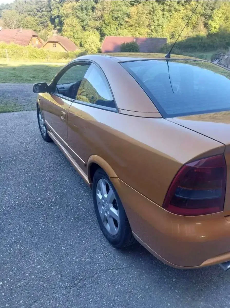 Opel Astra 2000 photo 3