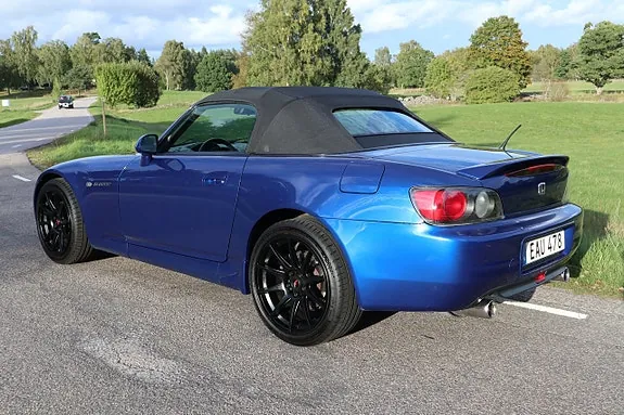 Honda S2000 2000 photo 3