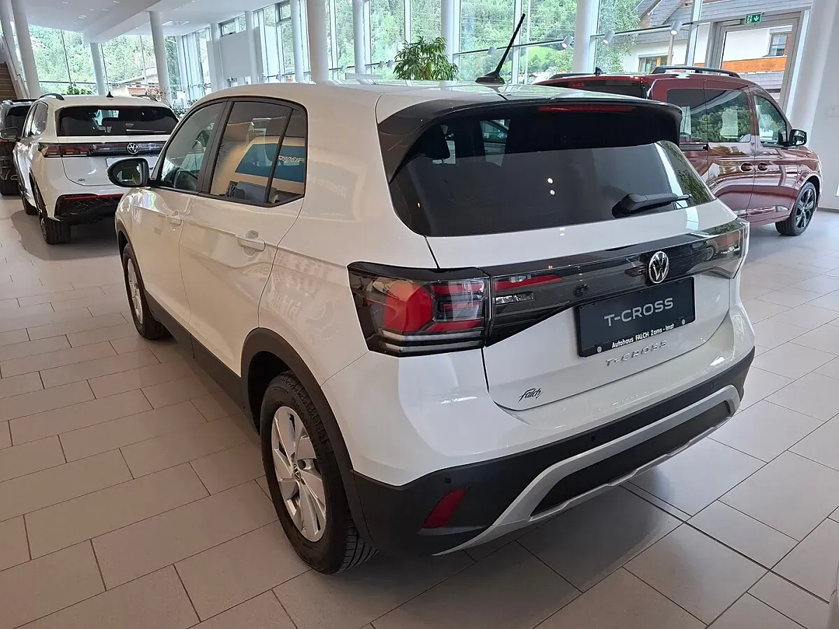 Volkswagen T-Cross 2026 photo 3