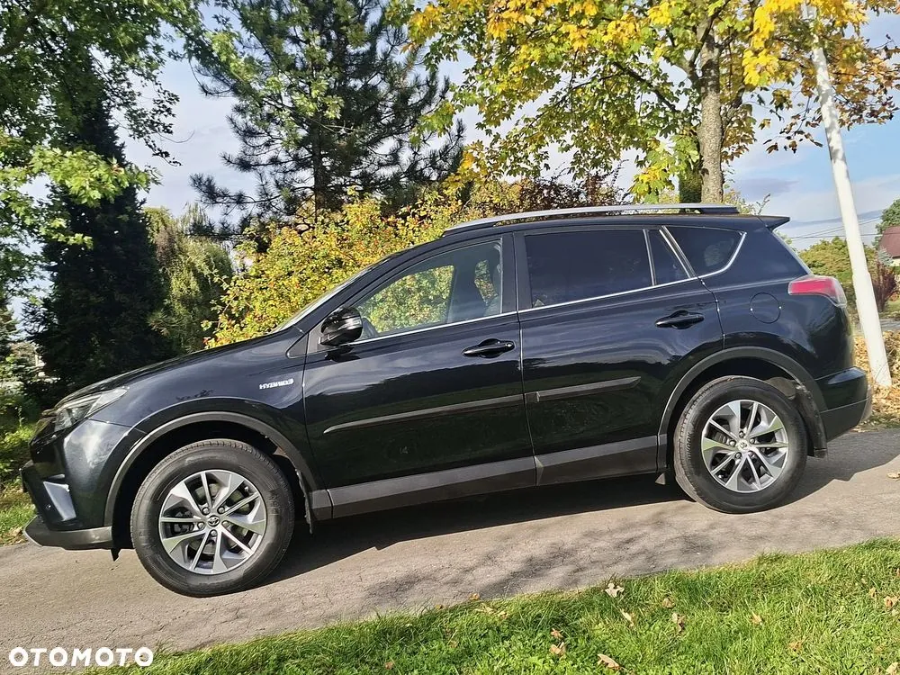Toyota Rav4 2018 photo 4