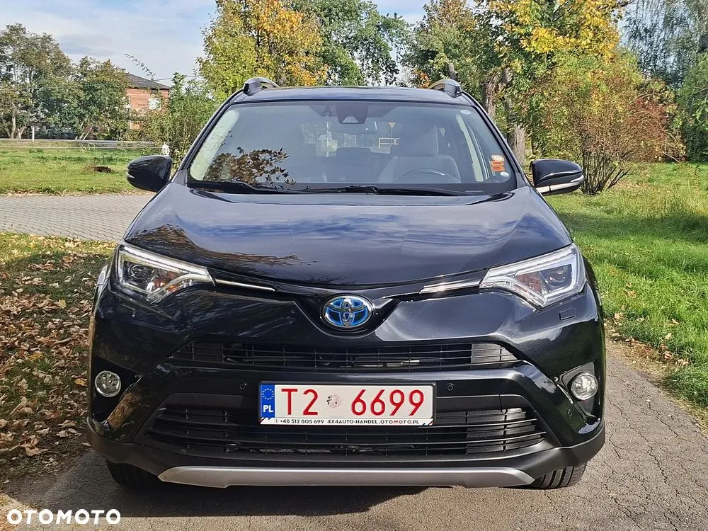 Toyota Rav4 2018 photo 2