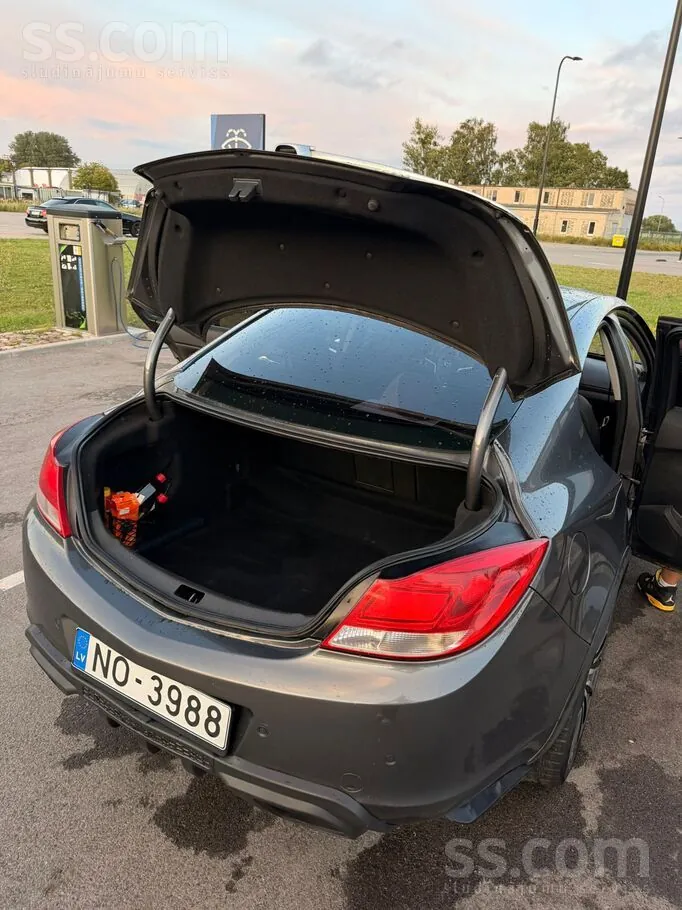 Opel Insignia 2008 photo 3