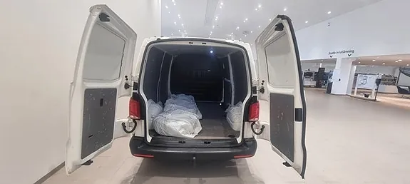 Volkswagen Transporter 2022 photo 4