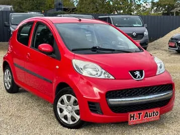 Peugeot 107 2012 photo 2