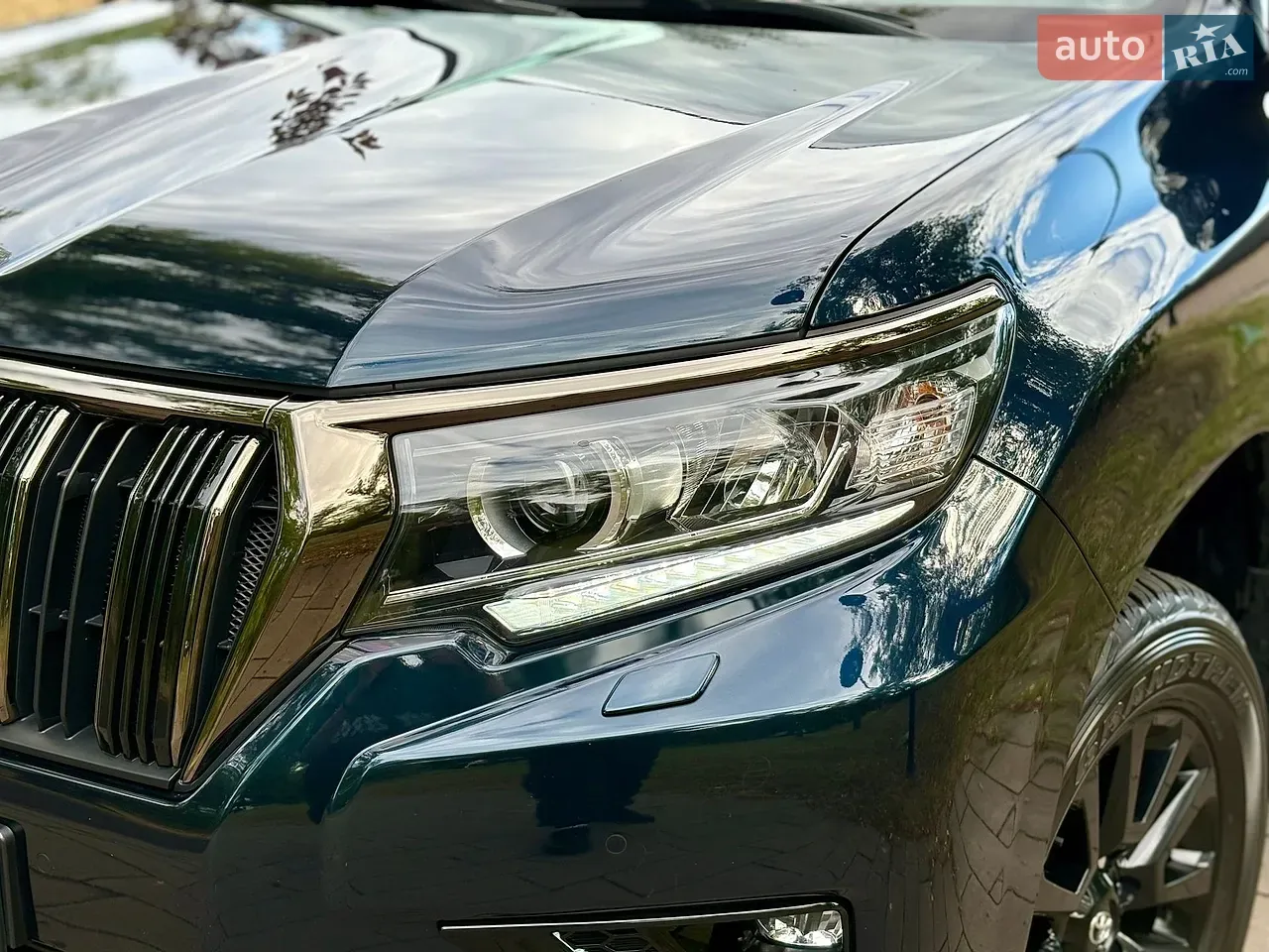 Toyota Land Cruiser Prado 2022 photo 5