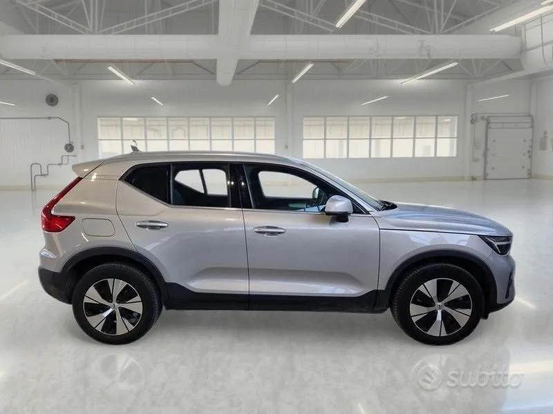 Volvo Xc40 2022 photo 3