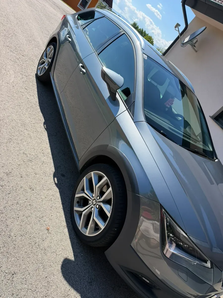 Seat Leon 2015 photo 3