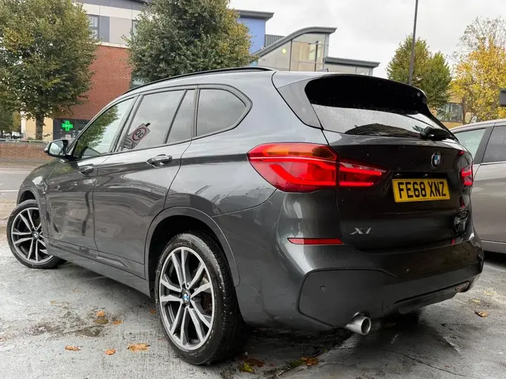 BMW X1 2018 photo 2