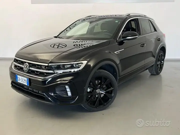 Volkswagen T-Roc 2023 photo 2