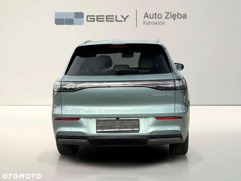 Geely E5 Max+ 2026 photo 4