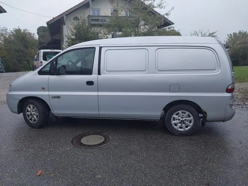 Hyundai H1
