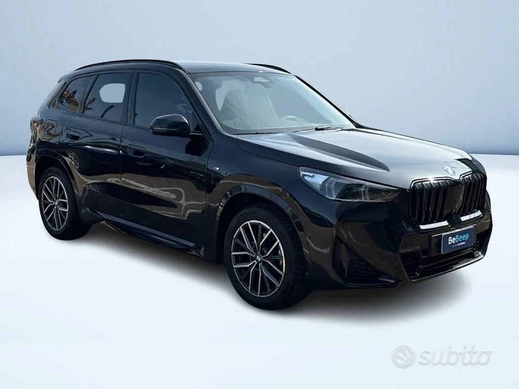 BMW X1 2023 photo 3