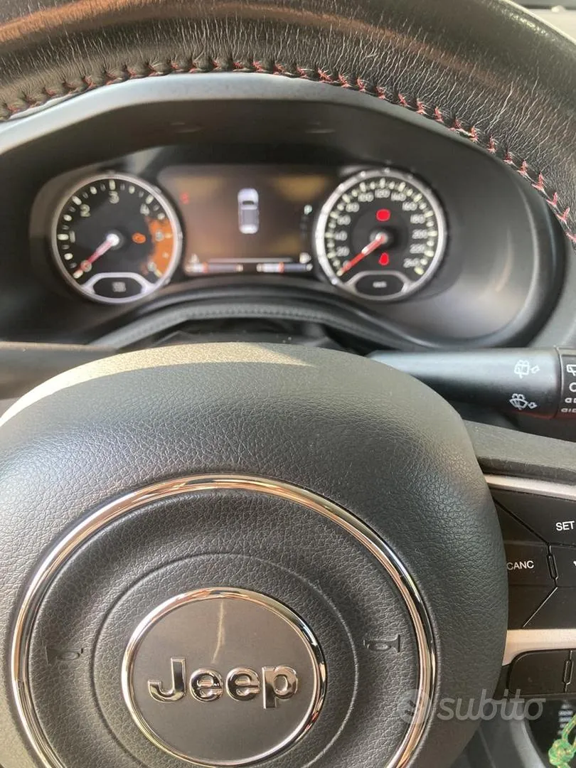 Jeep Renegade 2016 photo 5